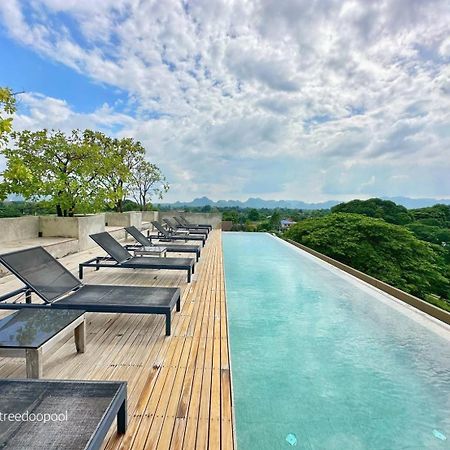Inchantreedoopool Kanchanaburi Exteriér fotografie
